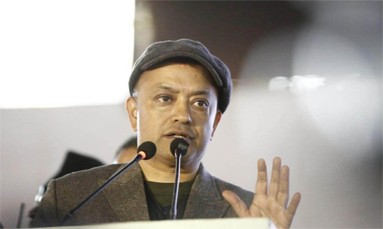 विशेष महाधिवेशन सकेर पूर्वसभापति देउवाको आशीर्वाद लिन जानुछ– गगन थापा